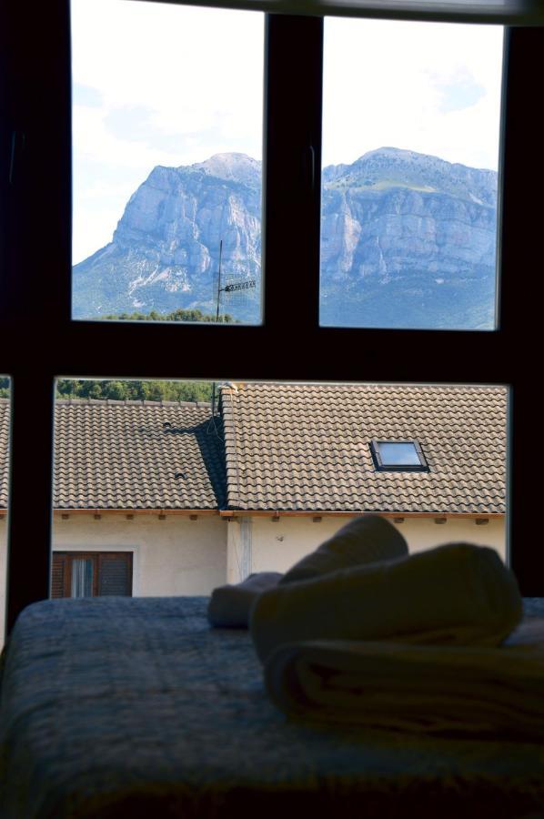 Guest House Ainsa Pirineos Экстерьер фото